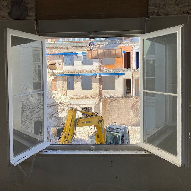 REGENCY: Room with a view: