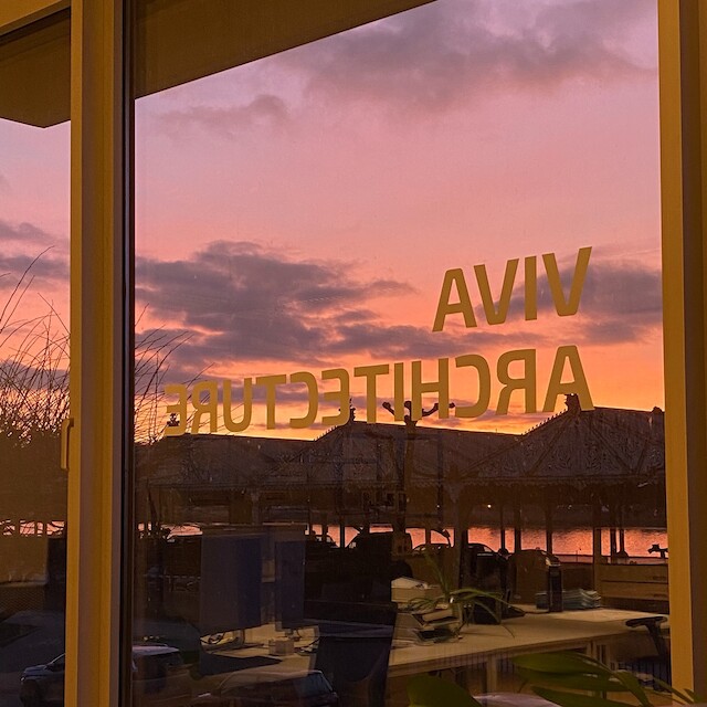VIVA OFFICE: