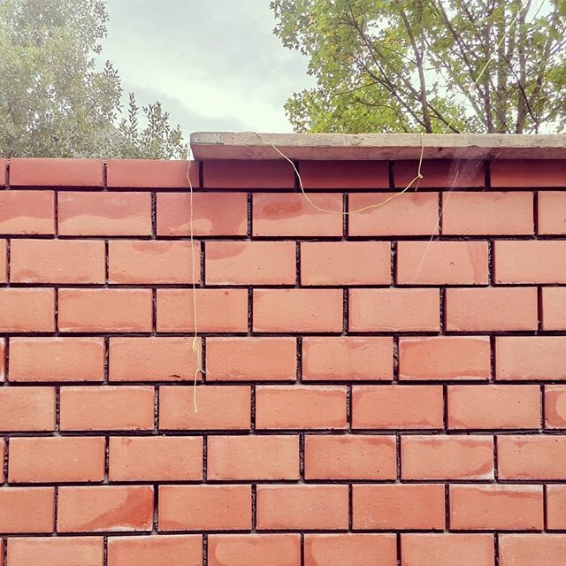 THE OFFICE: Brickwork simple & beautiful.